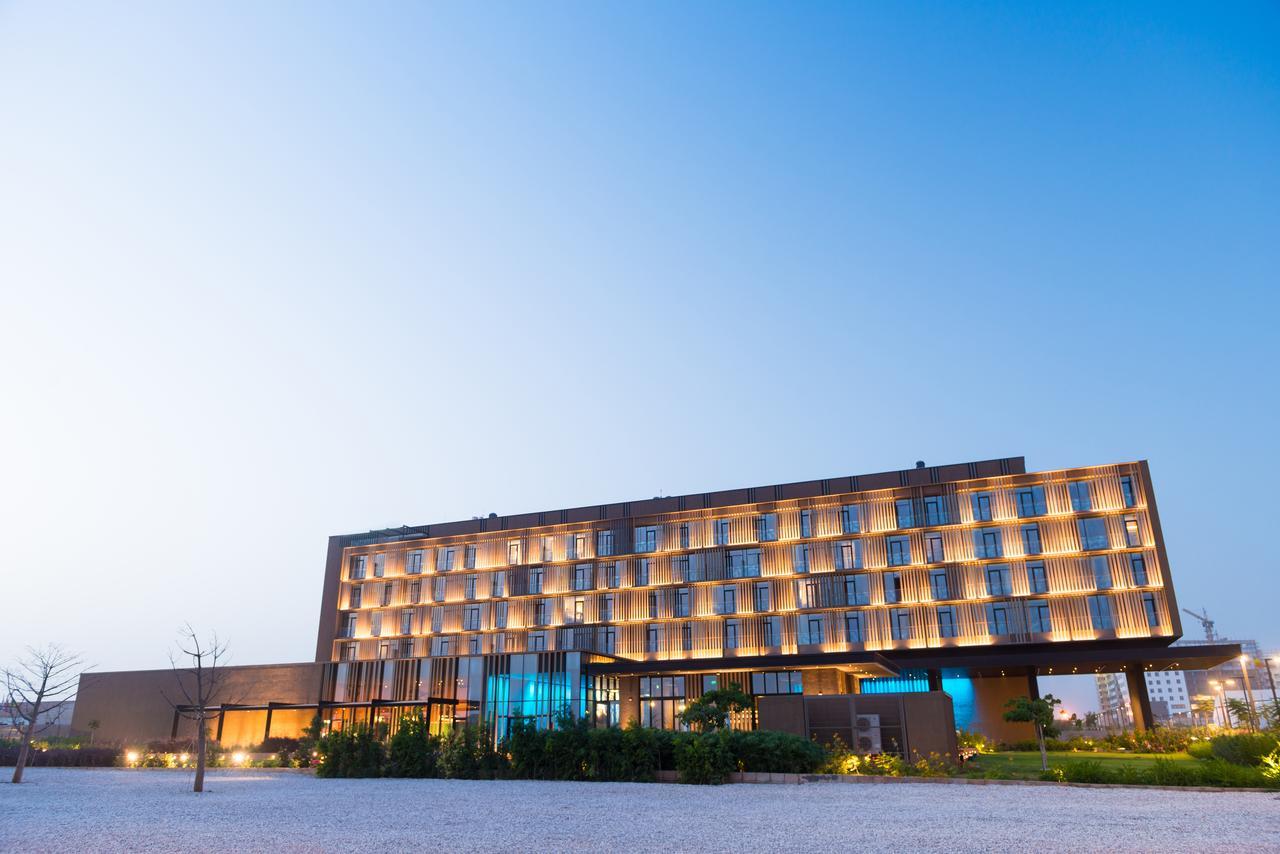 Radisson Hotel Dakar Diamniadio Noflaye المظهر الخارجي الصورة